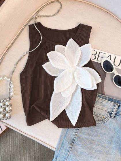 Franclia Floral Fitted Tank Top