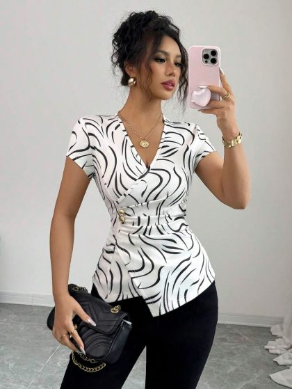 Elenzga Metallic Pleated Cap Sleeve Blouse