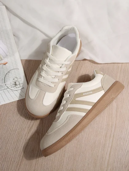 Women’s Low-Top Sneakers