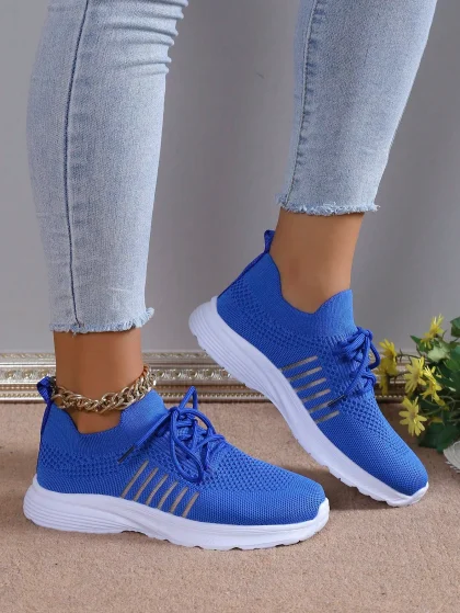 Women's Lightweight Lace-Up Athletic Running Shoes