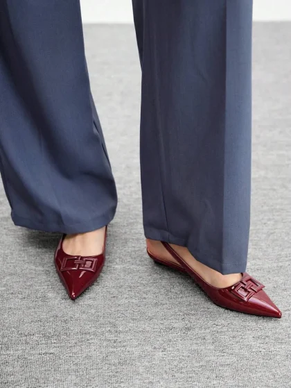 CUCCOO BizChic Burgundy Flats