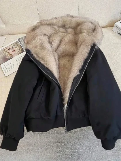 Franclia Women’s Black Fur-Trim Hoodie – Autumn/Winter