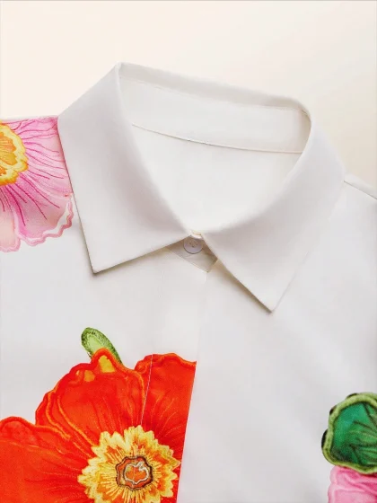 Women’s White Peony Commuter Blouse