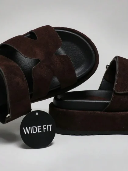 SHUZIA Women's Plus-Size Open-Toe Platform Slides