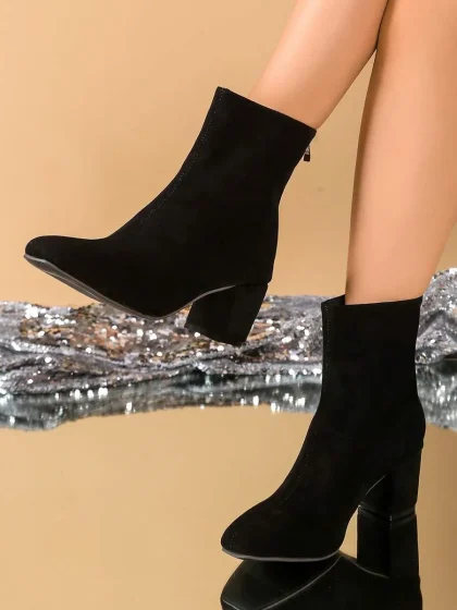 Black Rear-Zipper Ankle Boots